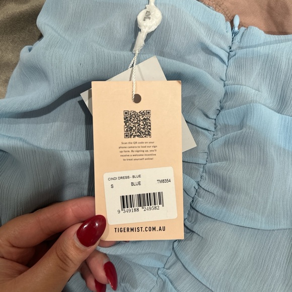 Tiger Mist Cindi Dress - Picture 4 of 4